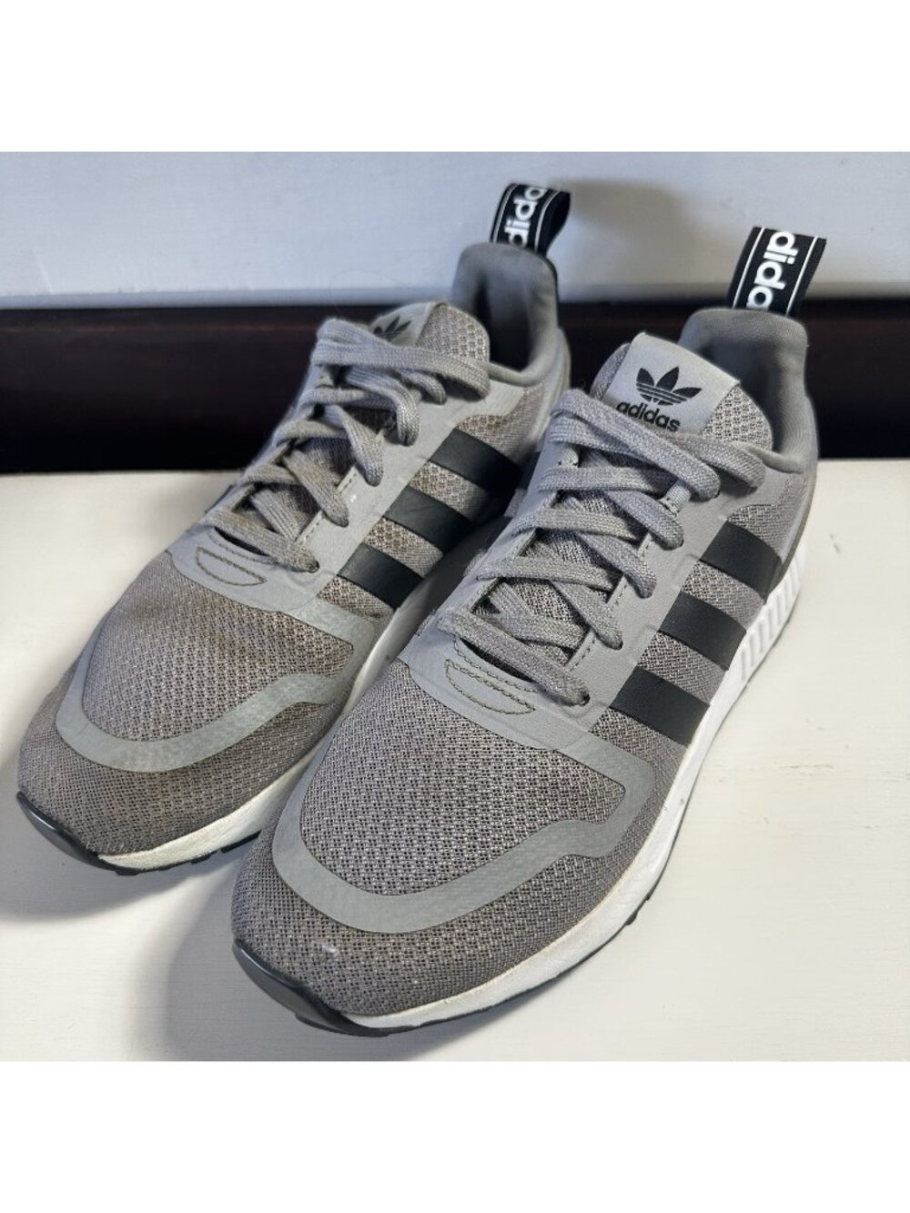 Adidas Men 7 Women 8.5 Run 60S 2.0 Sneakers Gray Black Stripes Running Jogging